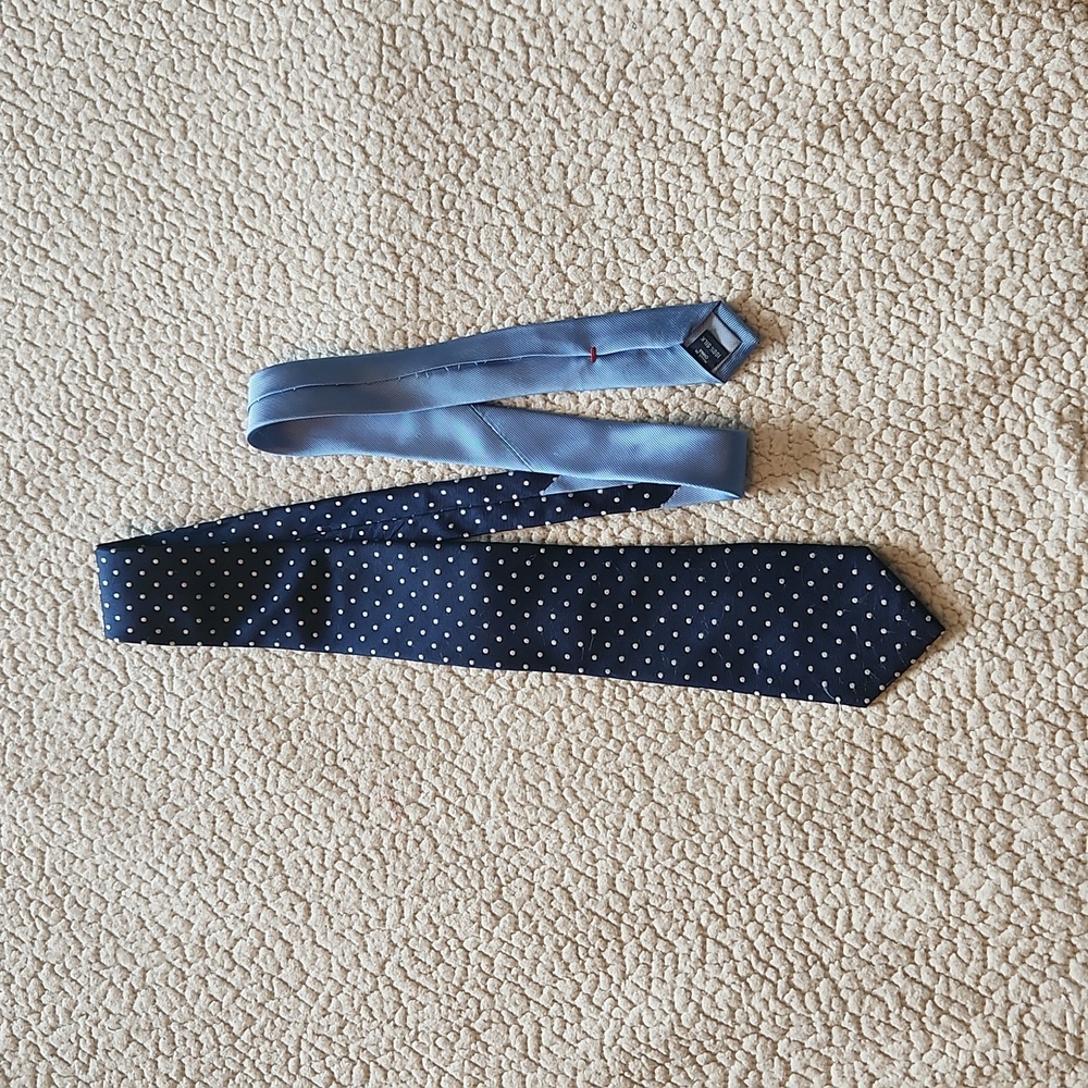 Tommy Hilfiger dress tie